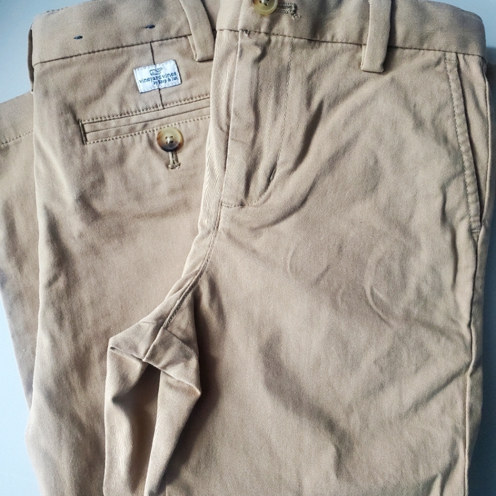 2 pairs vineyard vines boy size 5 khakis